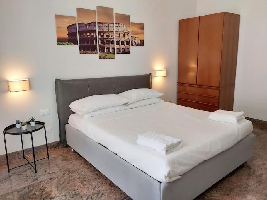 Appartamento Al Colosseo Рим Екстер'єр фото